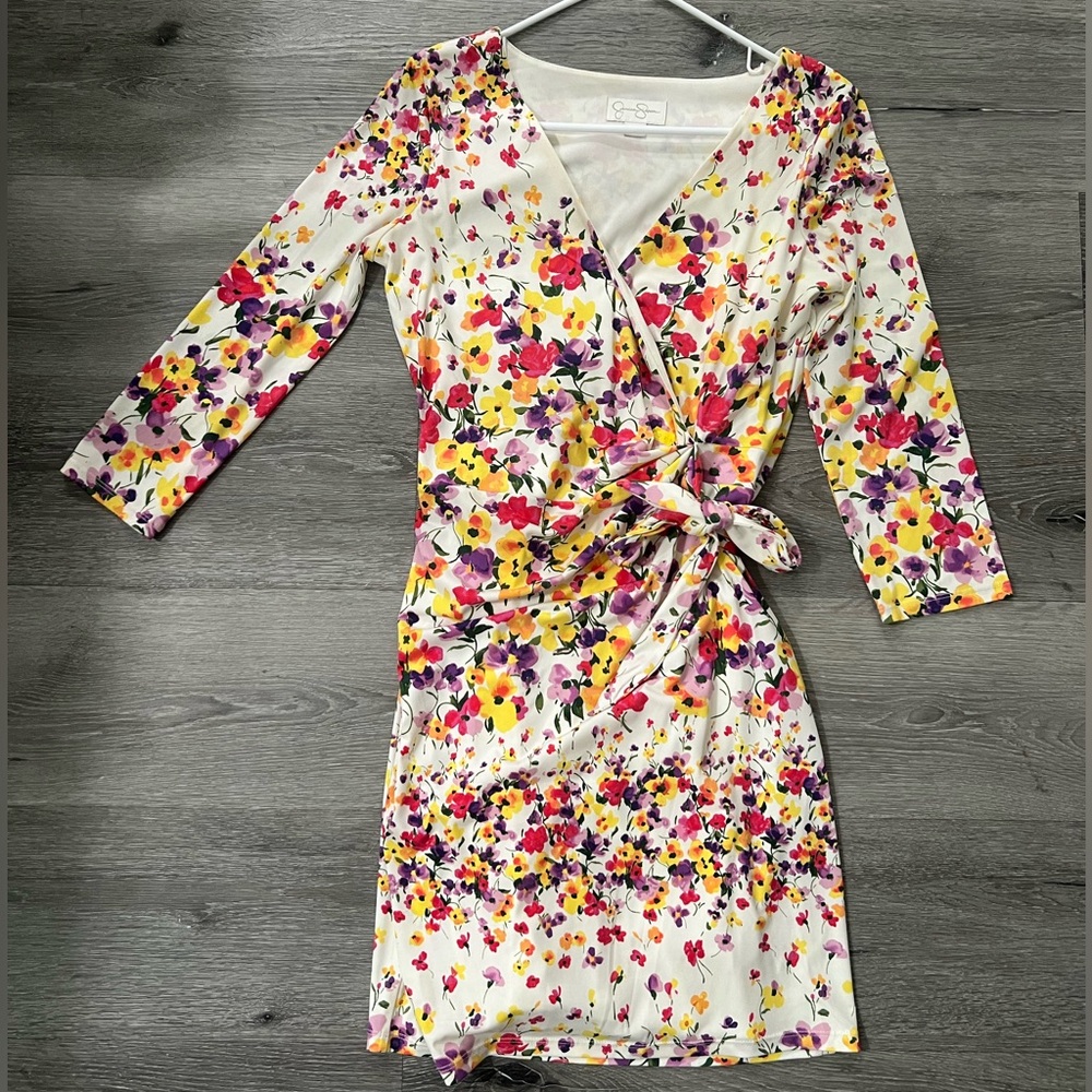 Cute wrap Jessica Simpson dress